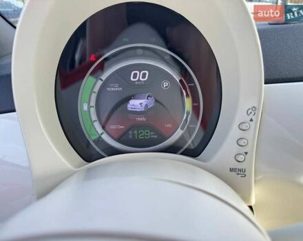Белый Фиат 500e, объемом двигателя 0 л и пробегом 68 тыс. км за 6500 $, фото 13 на Automoto.ua