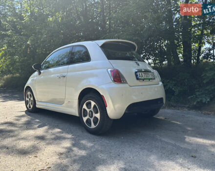 Белый Фиат 500e, объемом двигателя 0 л и пробегом 115 тыс. км за 6500 $, фото 1 на Automoto.ua