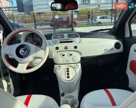 Белый Фиат 500e, объемом двигателя 0 л и пробегом 68 тыс. км за 6500 $, фото 11 на Automoto.ua