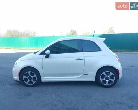 Белый Фиат 500e, объемом двигателя 0 л и пробегом 138 тыс. км за 5500 $, фото 5 на Automoto.ua