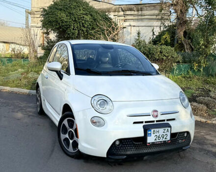 Белый Фиат 500e, объемом двигателя 0 л и пробегом 135 тыс. км за 6900 $, фото 15 на Automoto.ua