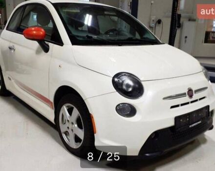 Белый Фиат 500e, объемом двигателя 0 л и пробегом 45 тыс. км за 6850 $, фото 4 на Automoto.ua