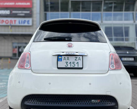 Белый Фиат 500e, объемом двигателя 0 л и пробегом 85 тыс. км за 6850 $, фото 4 на Automoto.ua