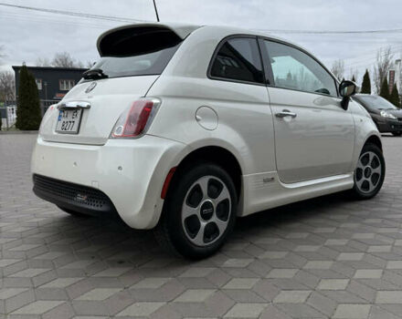 Белый Фиат 500e, объемом двигателя 0 л и пробегом 84 тыс. км за 7390 $, фото 2 на Automoto.ua