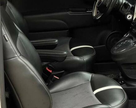 Белый Фиат 500e, объемом двигателя 0 л и пробегом 122 тыс. км за 7500 $, фото 19 на Automoto.ua