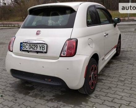 Белый Фиат 500e, объемом двигателя 0 л и пробегом 99 тыс. км за 11200 $, фото 2 на Automoto.ua