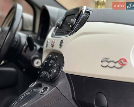 Белый Фиат 500e, объемом двигателя 0 л и пробегом 123 тыс. км за 7300 $, фото 12 на Automoto.ua