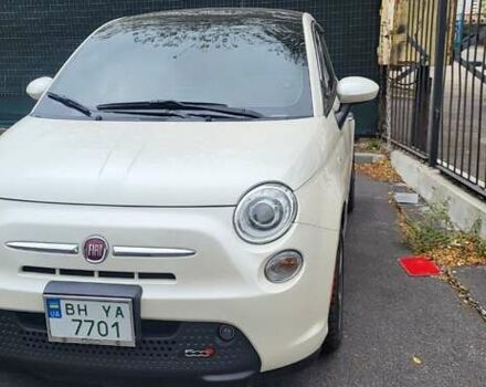 Белый Фиат 500e, объемом двигателя 0 л и пробегом 100 тыс. км за 9000 $, фото 5 на Automoto.ua