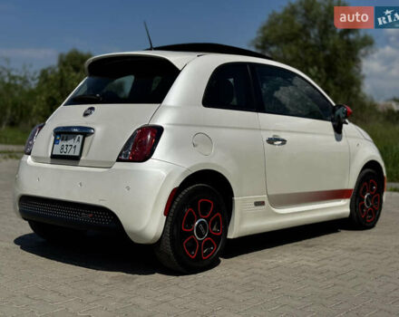 Белый Фиат 500e, объемом двигателя 0 л и пробегом 58 тыс. км за 8400 $, фото 19 на Automoto.ua