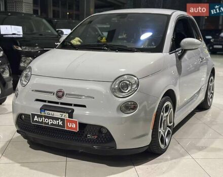 Белый Фиат 500e, объемом двигателя 0 л и пробегом 80 тыс. км за 9440 $, фото 4 на Automoto.ua