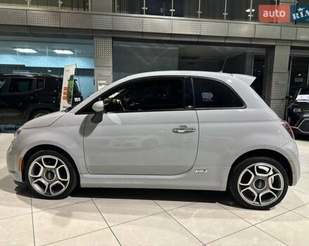 Белый Фиат 500e, объемом двигателя 0 л и пробегом 80 тыс. км за 9440 $, фото 5 на Automoto.ua