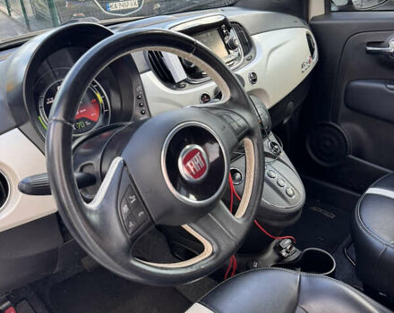 Белый Фиат 500e, объемом двигателя 0 л и пробегом 77 тыс. км за 8900 $, фото 9 на Automoto.ua