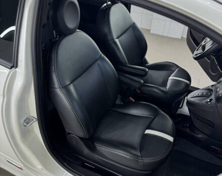 Белый Фиат 500e, объемом двигателя 0 л и пробегом 55 тыс. км за 8000 $, фото 2 на Automoto.ua