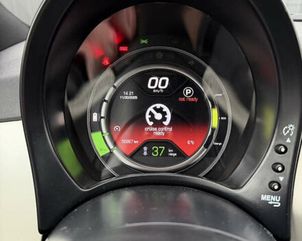 Белый Фиат 500e, объемом двигателя 0 л и пробегом 56 тыс. км за 8700 $, фото 24 на Automoto.ua