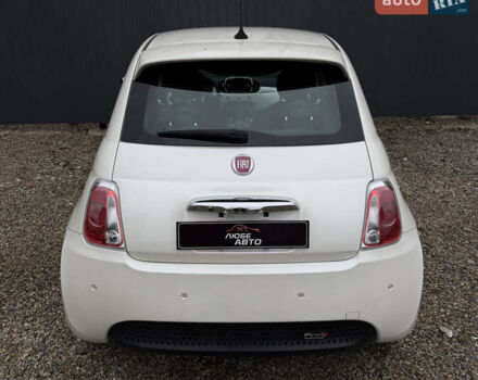 Белый Фиат 500e, объемом двигателя 0 л и пробегом 56 тыс. км за 8700 $, фото 11 на Automoto.ua