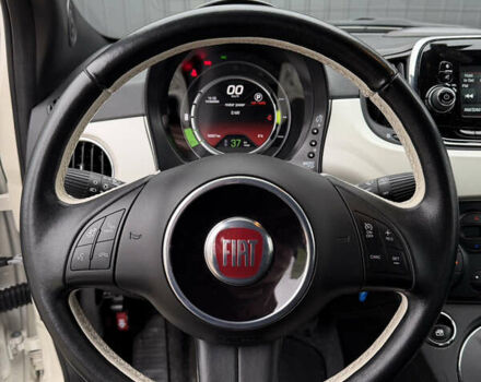 Белый Фиат 500e, объемом двигателя 0 л и пробегом 56 тыс. км за 8700 $, фото 23 на Automoto.ua