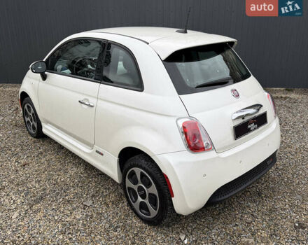 Белый Фиат 500e, объемом двигателя 0 л и пробегом 56 тыс. км за 8700 $, фото 9 на Automoto.ua