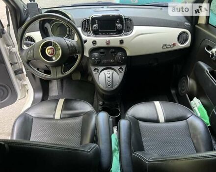 Белый Фиат 500e, объемом двигателя 0 л и пробегом 28 тыс. км за 11000 $, фото 38 на Automoto.ua
