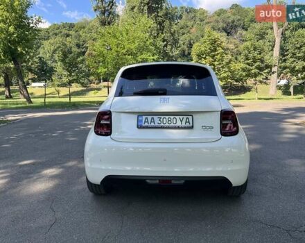 Білий Фіат 500e, об'ємом двигуна 0 л та пробігом 33 тис. км за 16700 $, фото 8 на Automoto.ua