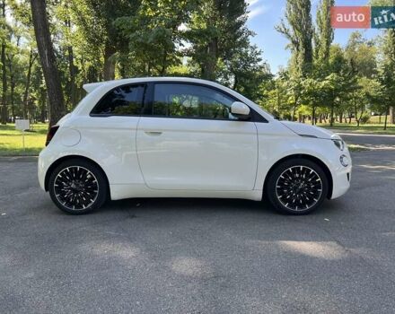 Білий Фіат 500e, об'ємом двигуна 0 л та пробігом 33 тис. км за 16700 $, фото 6 на Automoto.ua