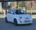 Белый Фиат 500e, объемом двигателя 0 л и пробегом 25 тыс. км за 14200 $, фото 15 на Automoto.ua