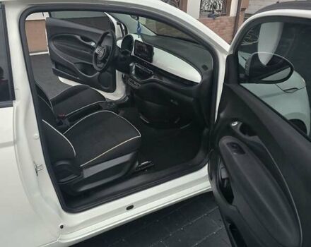 Белый Фиат 500e, объемом двигателя 0 л и пробегом 28 тыс. км за 13999 $, фото 38 на Automoto.ua