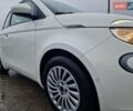 Белый Фиат 500e, объемом двигателя 0 л и пробегом 25 тыс. км за 14200 $, фото 12 на Automoto.ua