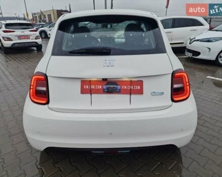 Белый Фиат 500e, объемом двигателя 0 л и пробегом 25 тыс. км за 14200 $, фото 19 на Automoto.ua