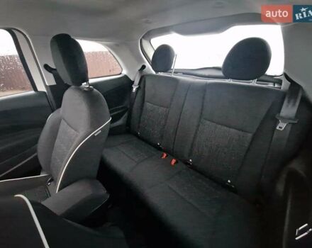 Белый Фиат 500e, объемом двигателя 0 л и пробегом 25 тыс. км за 14200 $, фото 43 на Automoto.ua