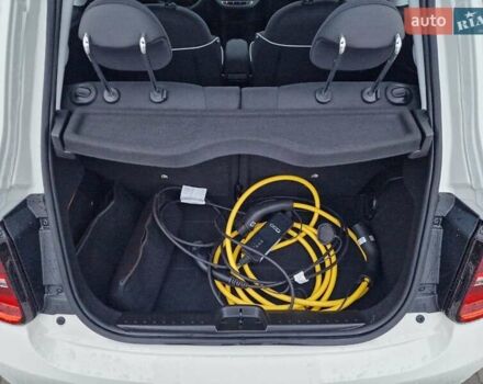 Белый Фиат 500e, объемом двигателя 0 л и пробегом 25 тыс. км за 14200 $, фото 50 на Automoto.ua