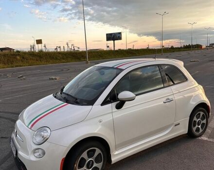 Белый Фиат 500e, объемом двигателя 0 л и пробегом 127 тыс. км за 6700 $, фото 1 на Automoto.ua
