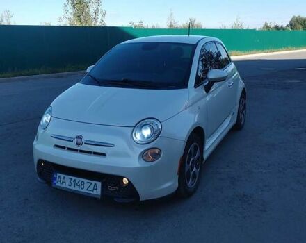 Білий Фіат 500e, об'ємом двигуна 0 л та пробігом 138 тис. км за 5500 $, фото 1 на Automoto.ua