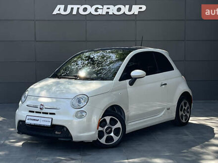 Фиат 500e 2015 в Одессе на Automoto.ua Белый Фиат 500e, объемом двигателя 0 л и пробегом 99 тыс. км за 6800 $, фото 1 на Automoto.ua