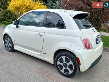 Фіат 500e 2015 у Тернополі на Automoto.ua Білий Фіат 500e, об'ємом двигуна 0 л та пробігом 69 тис. км за 9900 $, фото 1 на Automoto.ua