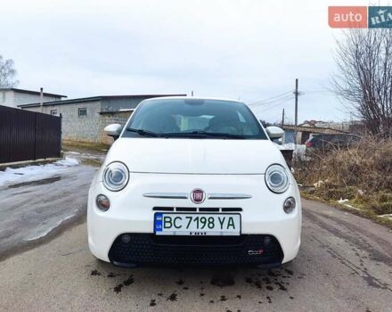 Белый Фиат 500e, объемом двигателя 0 л и пробегом 99 тыс. км за 6000 $, фото 1 на Automoto.ua