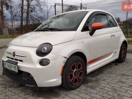 Білий Фіат 500e, об'ємом двигуна 0 л та пробігом 103 тис. км за 9099 $, фото 1 на Automoto.ua