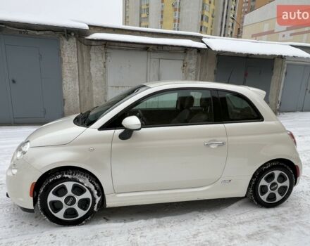 Белый Фиат 500e, объемом двигателя 0 л и пробегом 44 тыс. км за 8750 $, фото 1 на Automoto.ua