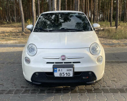 Белый Фиат 500e, объемом двигателя 0 л и пробегом 95 тыс. км за 8200 $, фото 1 на Automoto.ua