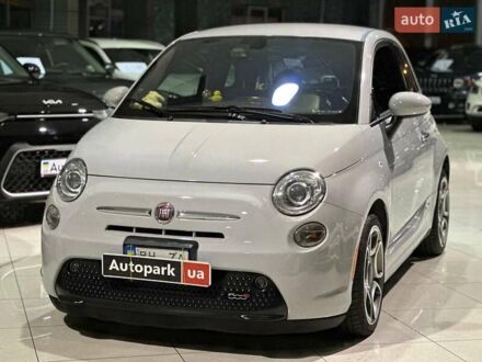 Белый Фиат 500e, объемом двигателя 0 л и пробегом 80 тыс. км за 9440 $, фото 1 на Automoto.ua