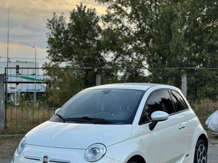 Белый Фиат 500e, объемом двигателя 0 л и пробегом 77 тыс. км за 7600 $, фото 1 на Automoto.ua