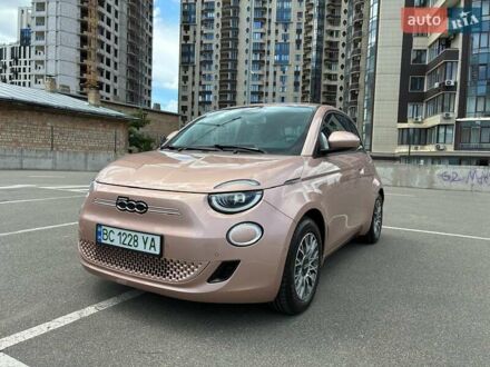 Бежевий Фіат 500e, об'ємом двигуна 0 л та пробігом 31 тис. км за 17500 $, фото 1 на Automoto.ua