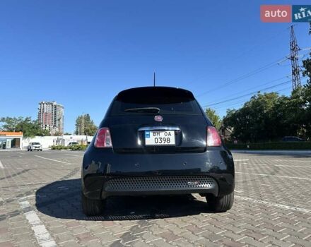 Черный Фиат 500e, объемом двигателя 0 л и пробегом 82 тыс. км за 6500 $, фото 6 на Automoto.ua