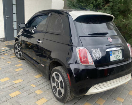 Черный Фиат 500e, объемом двигателя 0 л и пробегом 175 тыс. км за 5999 $, фото 4 на Automoto.ua