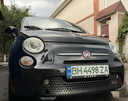 Черный Фиат 500e, объемом двигателя 0 л и пробегом 109 тыс. км за 5250 $, фото 1 на Automoto.ua