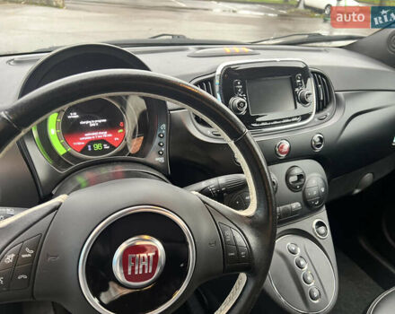 Черный Фиат 500e, объемом двигателя 0 л и пробегом 71 тыс. км за 6900 $, фото 6 на Automoto.ua