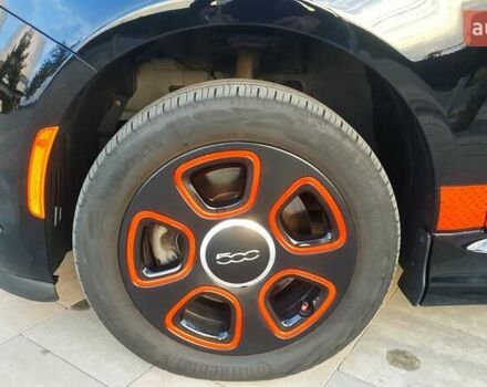 Черный Фиат 500e, объемом двигателя 0 л и пробегом 90 тыс. км за 7500 $, фото 17 на Automoto.ua