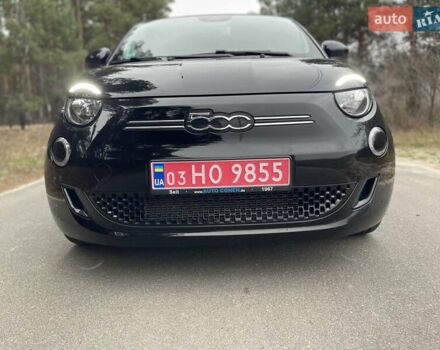 Черный Фиат 500e, объемом двигателя 0 л и пробегом 19 тыс. км за 14500 $, фото 14 на Automoto.ua