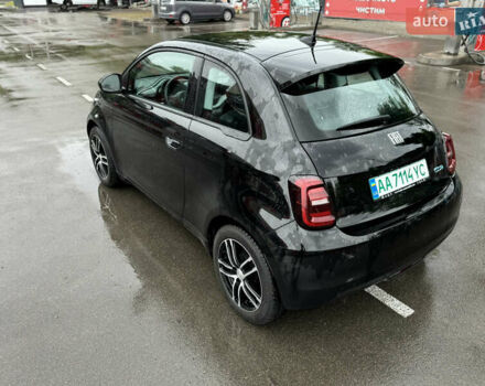 Черный Фиат 500e, объемом двигателя 0 л и пробегом 28 тыс. км за 14900 $, фото 11 на Automoto.ua