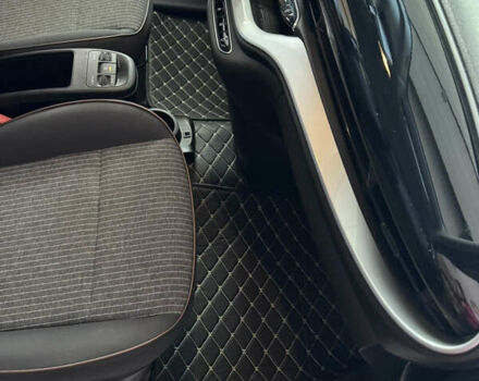 Черный Фиат 500e, объемом двигателя 0 л и пробегом 14 тыс. км за 16499 $, фото 35 на Automoto.ua