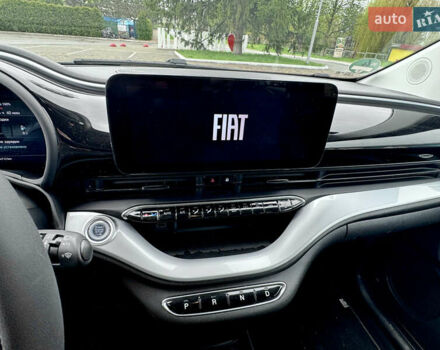 Черный Фиат 500e, объемом двигателя 0 л и пробегом 14 тыс. км за 16499 $, фото 19 на Automoto.ua